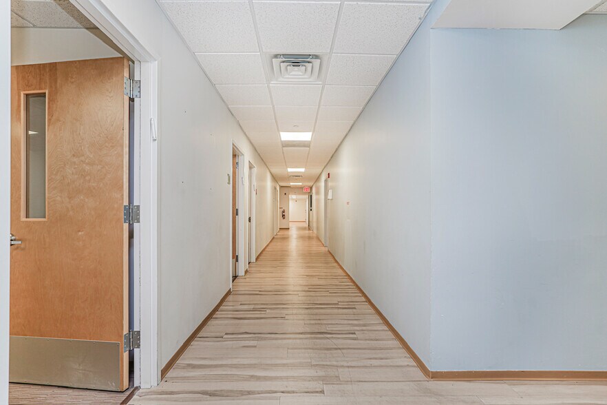 More Photos Of 360 Neptune Ave, Brooklyn Medical For Lease