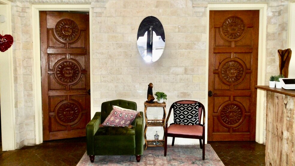 More Photos Of 1906A E Tyler, Harlingen Office For Sale