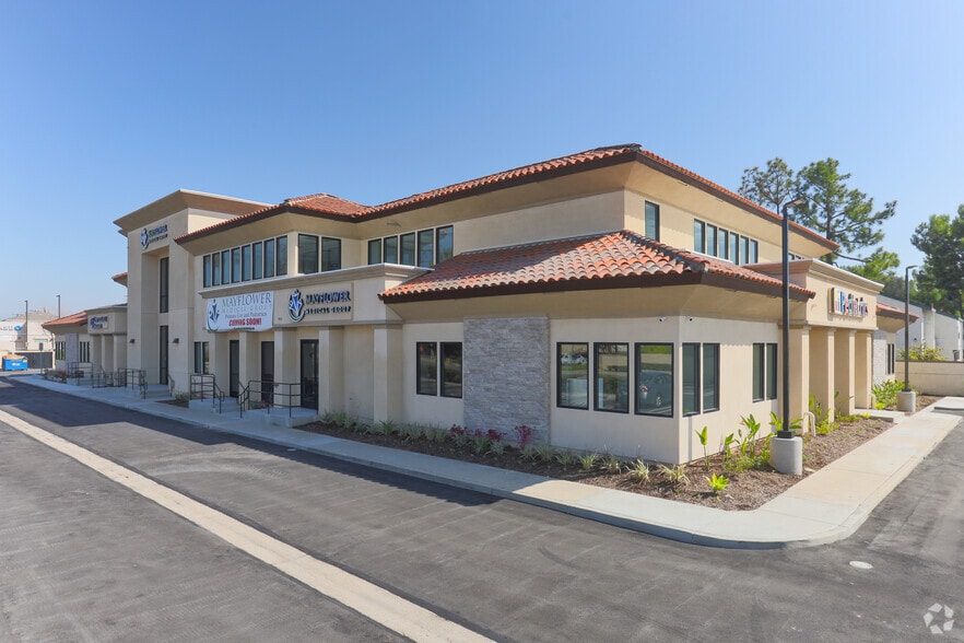 More Photos Of 1900 E La Palma Ave, Anaheim Medical For Lease