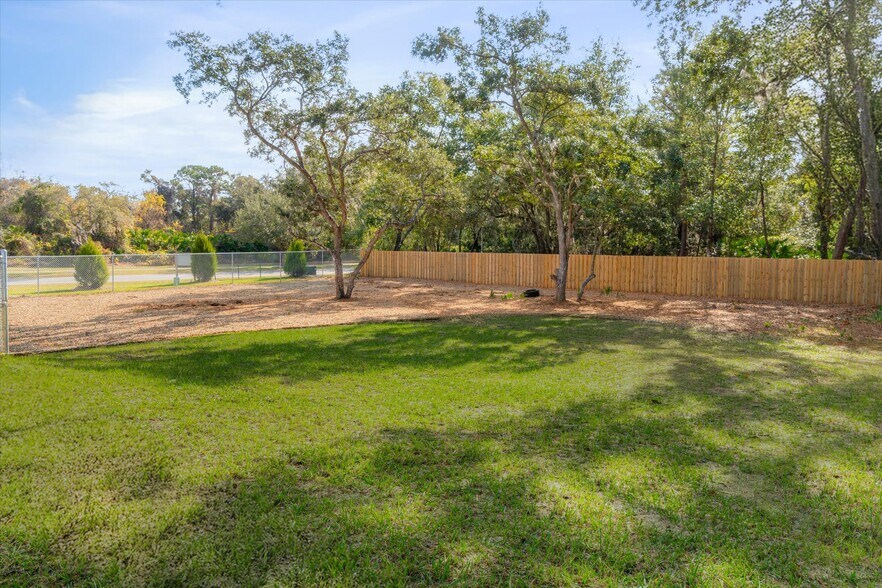 More Photos Of 481 Shores Blvd, Saint Augustine Medical For Sale
