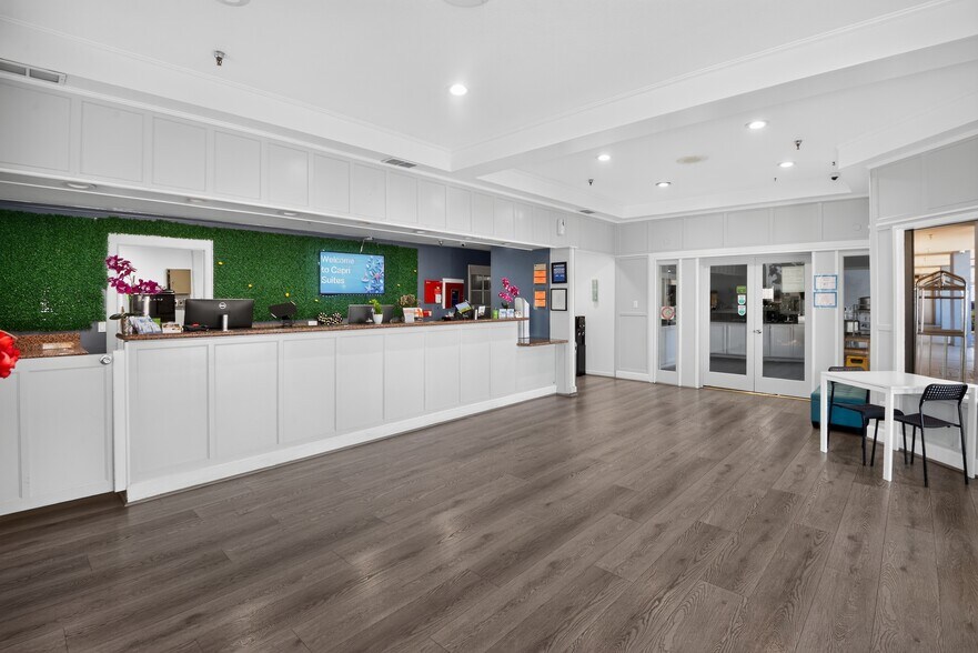 More Photos Of 2141 S Harbor Blvd, Anaheim Hotel For Sale