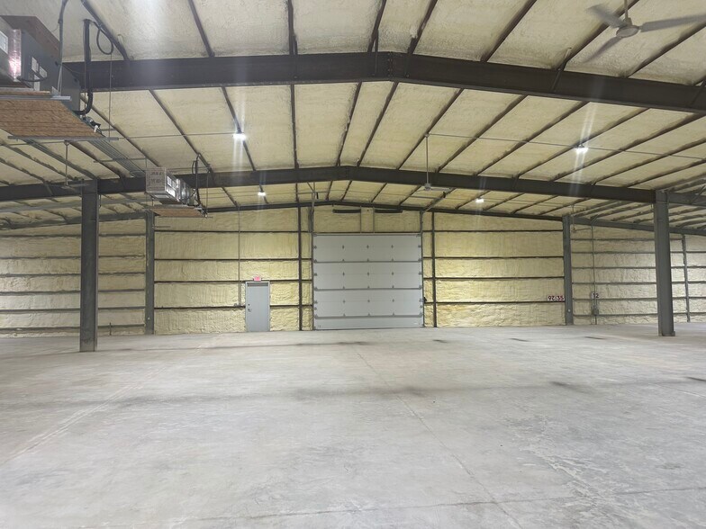 More Photos Of 3190 Hwy 69 N, Nederland Industrial For Lease