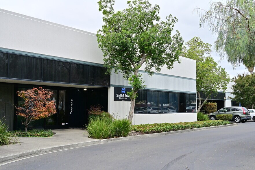 Primary Photo Of 44255 Old Warm Springs Blvd, Fremont Warehouse For Sale