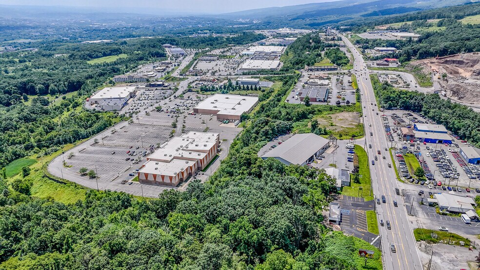 More Photos Of 1610 Scranton Carbondale Hwy, Dickson City Fast Food For Lease