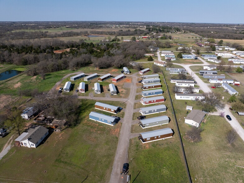 More Photos Of 18100 Coker Rd, Shawnee Manufactured Housing Mobile Home Park For Sale
