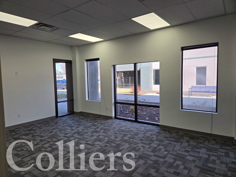 More Photos Of 7291 W Franklin Rd, Boise Office For Lease