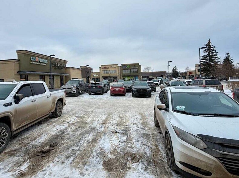 More Photos Of 5212 48 St, Red Deer Office For Lease