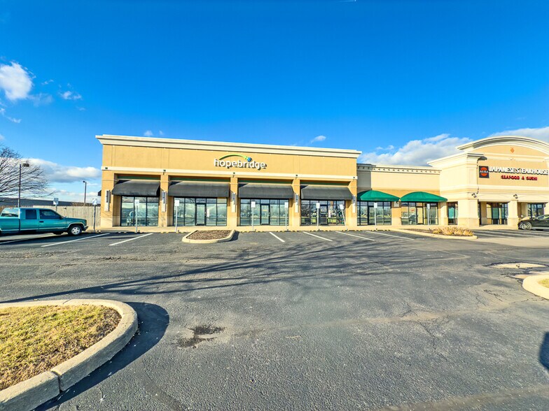 More Photos Of 160 Plainfield Village Dr, Plainfield General Retail For Sale