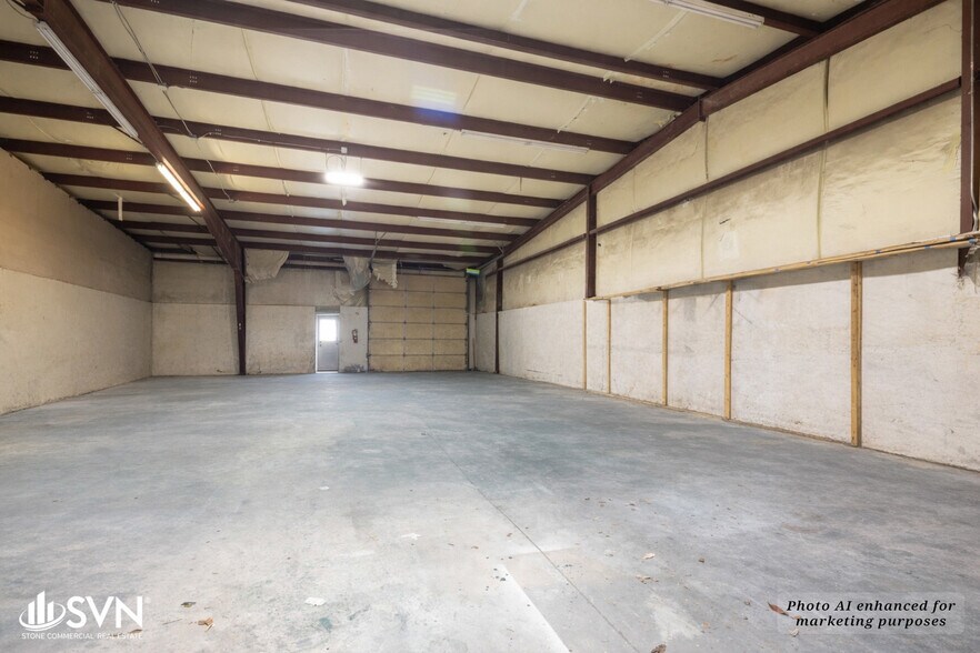 More Photos Of 121 Kemper Dr, Nicholasville Warehouse For Lease