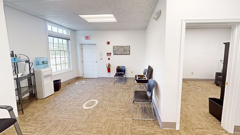 More Photos Of 360 Route 101, Bedford Medical For Lease