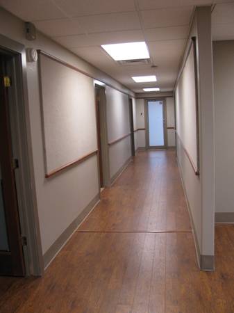 More Photos Of 6130 E 32nd St, Tulsa Office For Lease