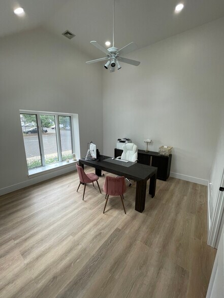 More Photos Of 200 Haddonfield Berlin, Gibbsboro Office For Sale