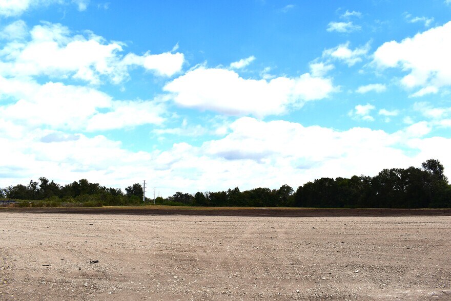 More Photos Of 8911 FM 524 Rd, Sweeny Land For Lease