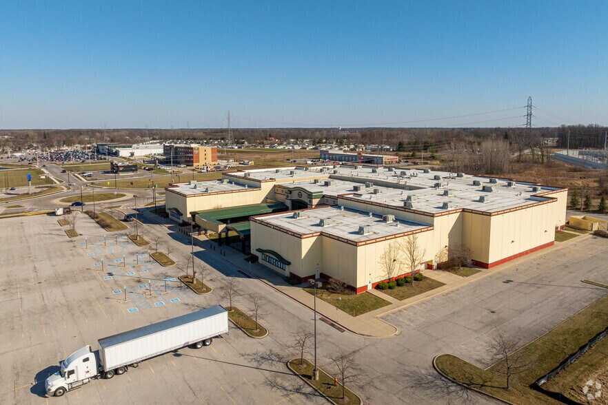 Primary Photo Of 3930 E Dupont Rd, Fort Wayne Movie Theatre For Sale