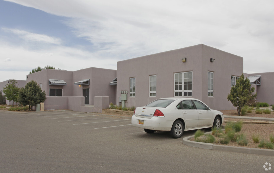 Primary Photo Of 4001 Office Ct, Santa Fe Office For Lease