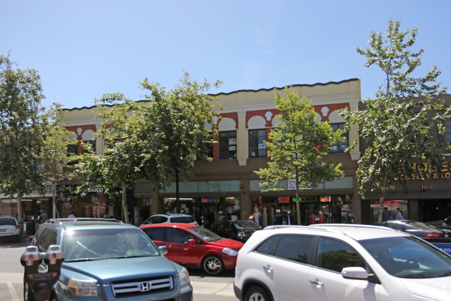 More Photos Of 108-110 E 4th St, Santa Ana General Retail For Lease