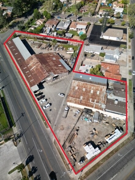 More Photos Of 19 Fresno St, Fresno Warehouse For Sale