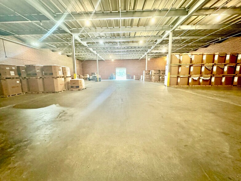 More Photos Of 4730 Ninety Six Hwy, Ninety Six Distribution For Sale