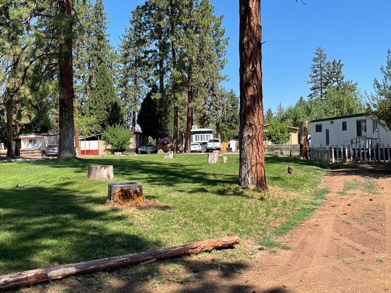 More Photos Of 44614 State Highway 299 E, Mcarthur Manufactured Housing Mobile Home Park For Sale