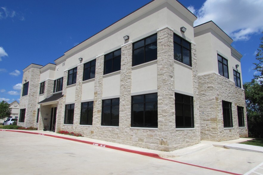 More Photos Of 151 Players Cir, Southlake Loft Creative Space For Lease