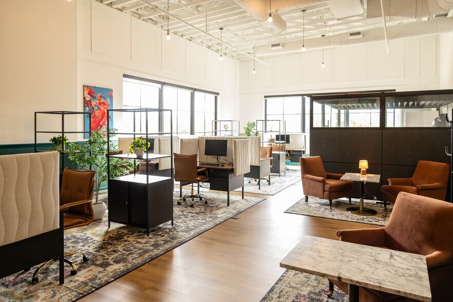 More Photos Of 3176 Main St, Duluth Coworking Space