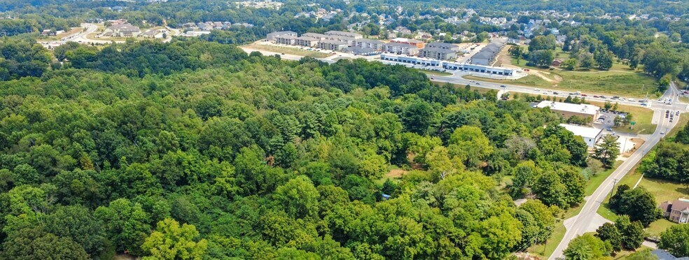 More Photos Of 451 Rossview Rd, Clarksville Office For Sale