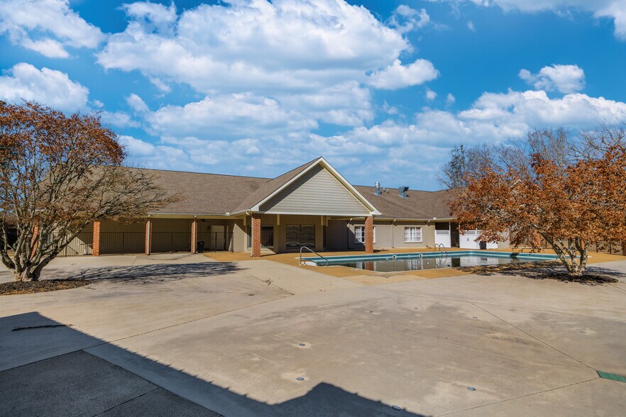 More Photos Of 502 Crystal Lake Dr NE, Fort Payne Golf Course Driving Range For Sale