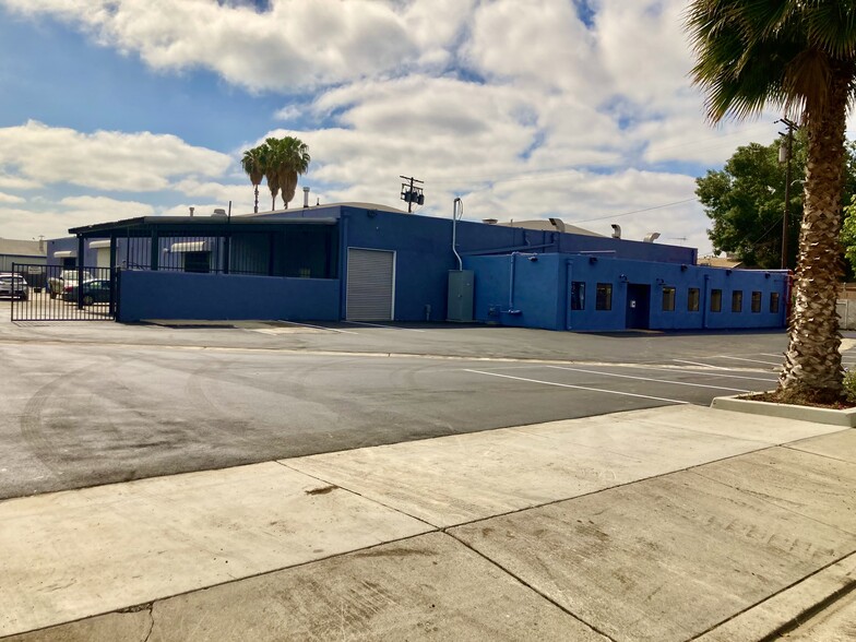 Primary Photo Of 12510 Columbia Way, Downey Manufacturing For Lease