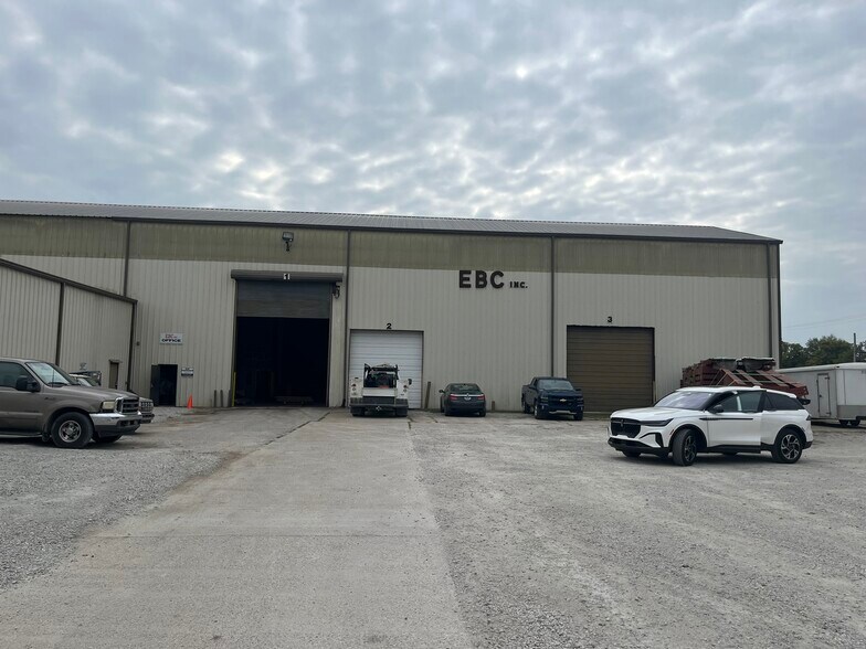 More Photos Of 1101 Crawford St, Terre Haute Warehouse For Sale