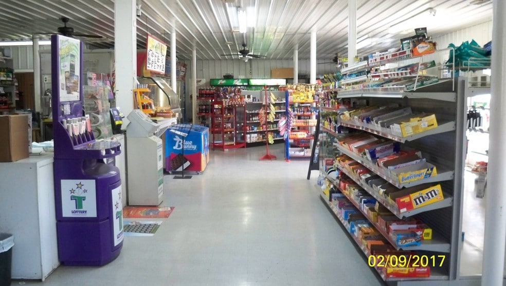 More Photos Of 11855 Nashville Hwy, Baxter Convenience Store For Sale