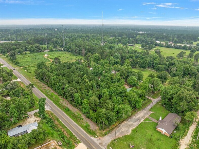 More Photos Of 155 Country Craft Rd, Lufkin Apartments For Sale