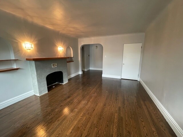 More Photos Of 6120-34 Hamilton Ave, Chicago Apartments For Sale