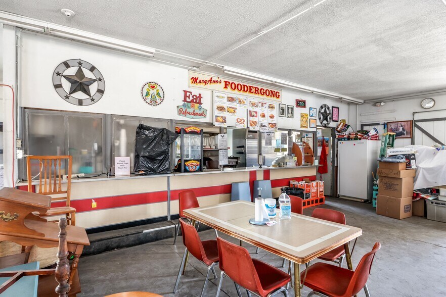 More Photos Of 2571-2575 PA-100, Macungie Industrial For Sale