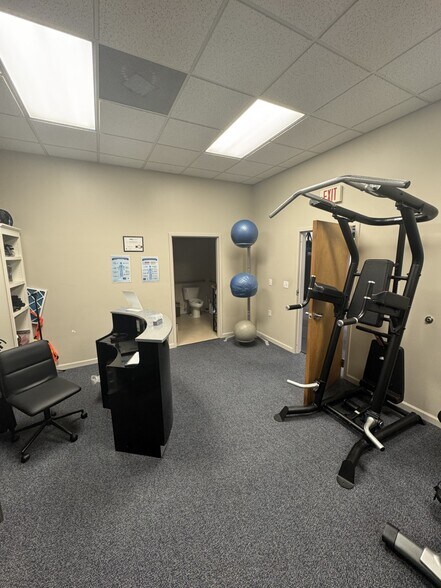 More Photos Of 2752 Pleasant Rd, Fort Mill General Retail For Lease