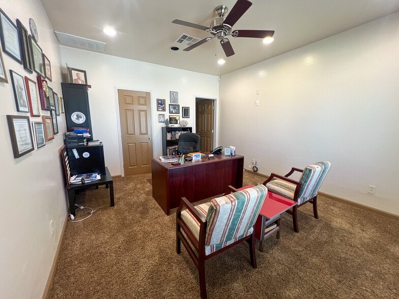 More Photos Of 614 E 3rd St, Bakersfield Religious Facility For Sale