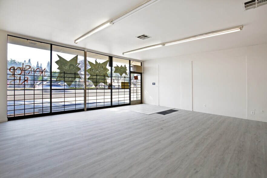 More Photos Of 8306 Garfield Ave, Bell Gardens Storefront Retail Residential For Sale