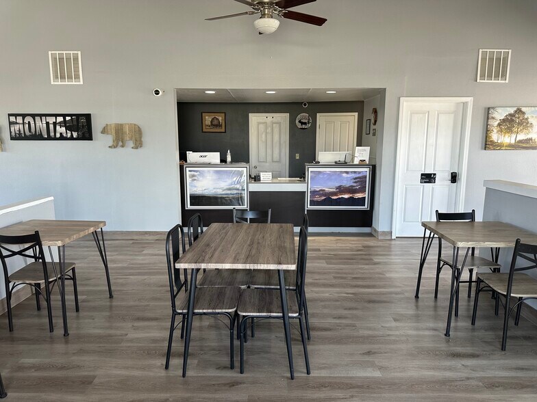 More Photos Of 20 Swenson Way, Dillon Hotel For Sale