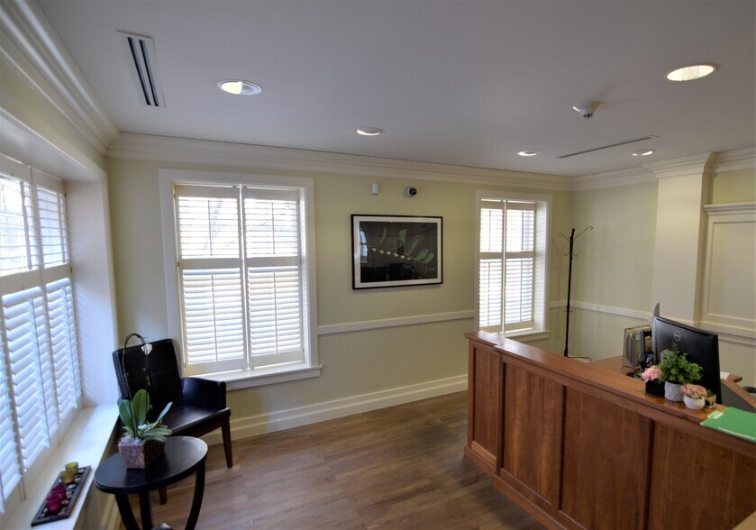 More Photos Of 1314 N King St, Wilmington Office Residential For Lease