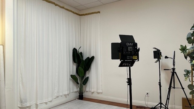 More Photos Of 3900-3912 S Broadway Pl, Los Angeles Manufacturing For Sale