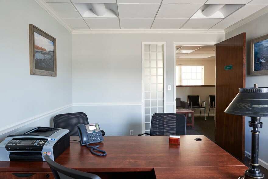 More Photos Of 51-55 Pondfield Rd, Bronxville Loft Creative Space For Lease