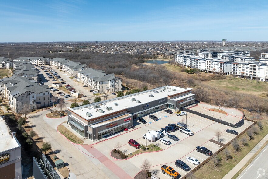 More Photos Of 1710 FM 423, Little Elm Storefront For Lease