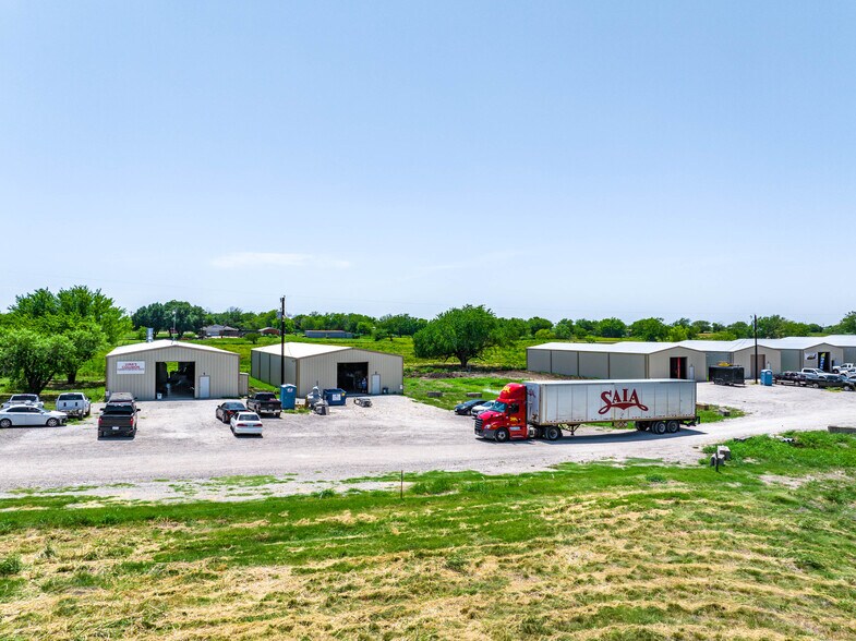 More Photos Of 8723 FM 2728, Terrell Warehouse For Lease