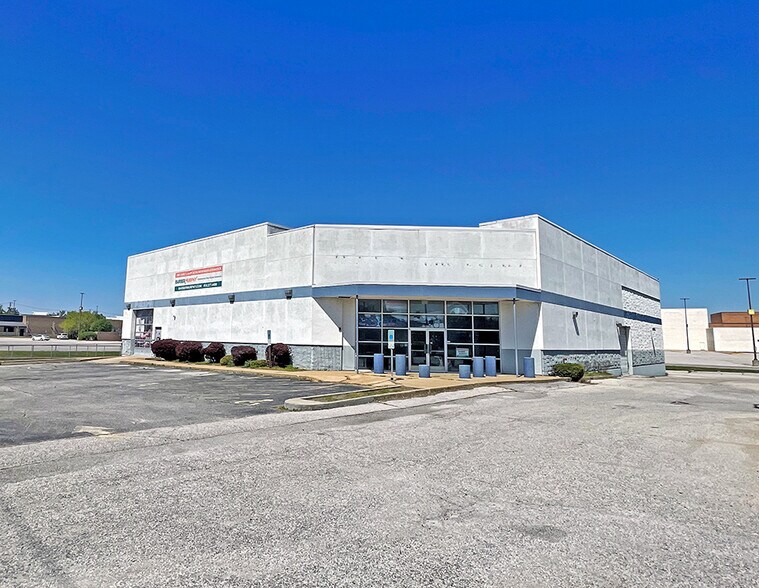 Primary Photo Of 317 Lincoln Hwy, Fairview Heights Auto Repair For Lease