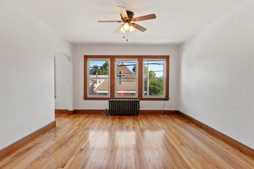 More Photos Of 158 Fairhaven Rd, Worcester Storefront Retail Residential For Sale