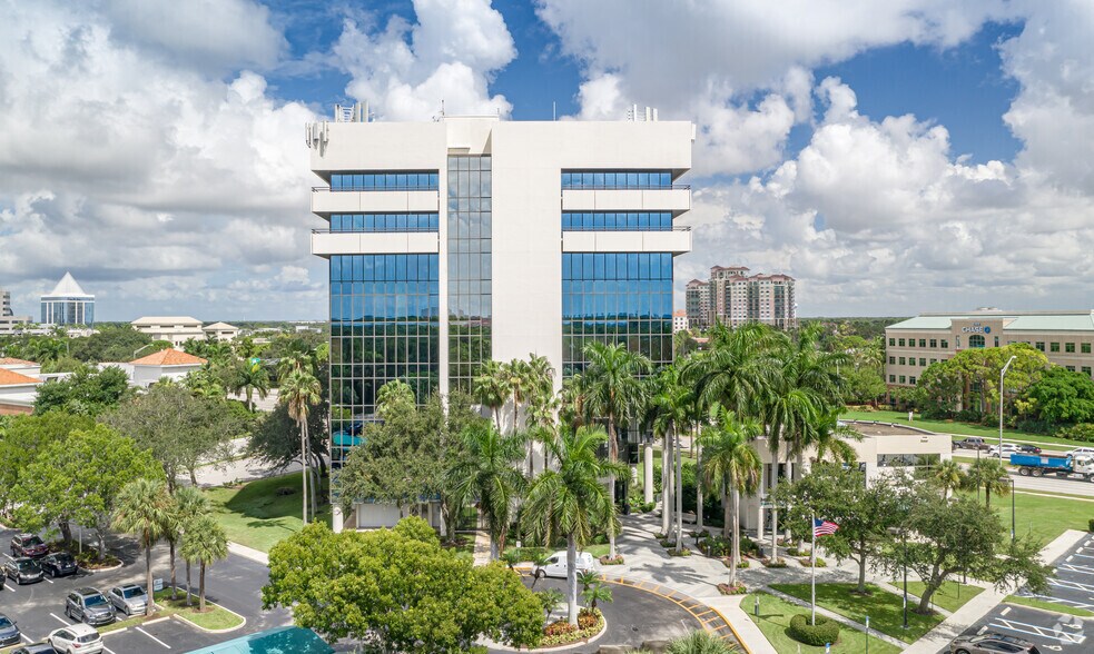 More Photos Of 3300 Pga Blvd, Palm Beach Gardens Office For Lease