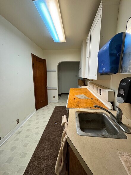 More Photos Of 120 9th Ave N, Buhl Multifamily For Sale