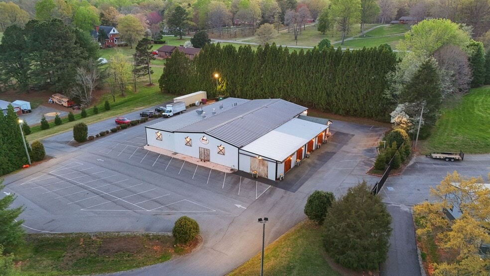 More Photos Of 2929 Hedrick Mill Rd, Lexington Lodge Meeting Hall For Sale