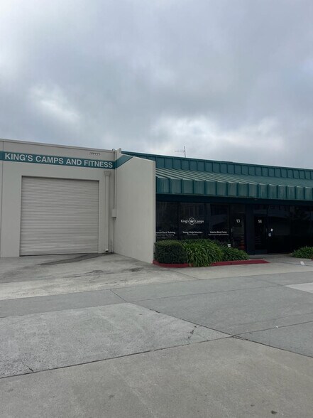 More Photos Of 1100 Industrial Rd, San Carlos Research And Development For Lease