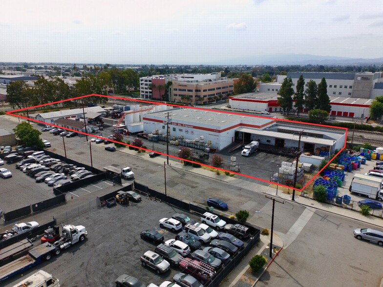 Primary Photo Of 404-480 E Commercial St, Pomona Warehouse For Sale