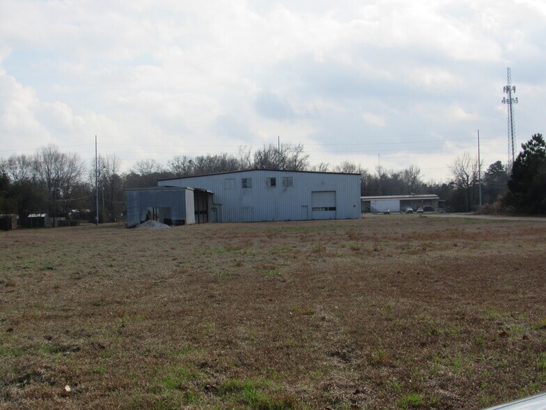 More Photos Of 127 Hemlock St, Columbus Office For Sale